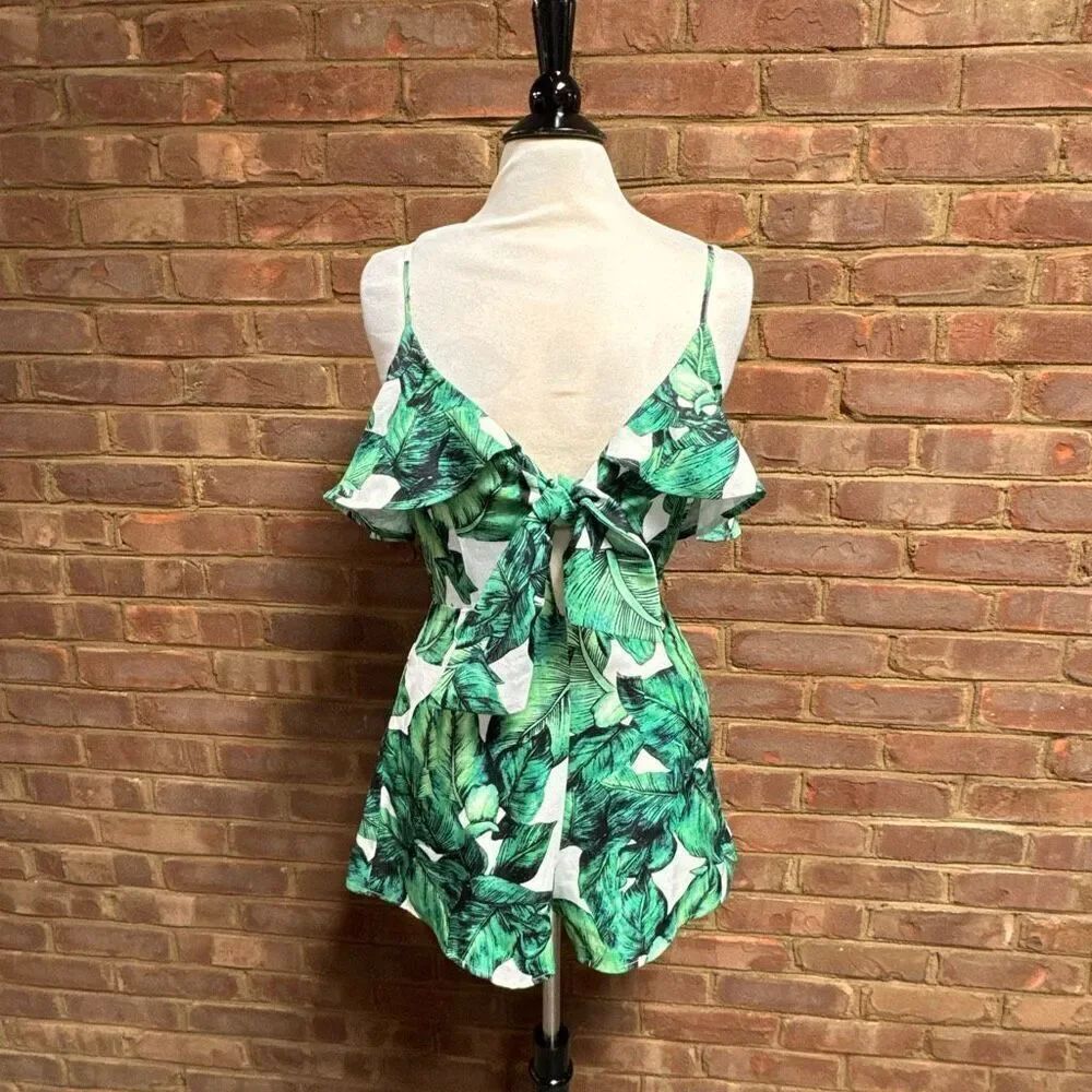 Green Tropical Women’s Spaghetti Strap Ruffle Romper Sz Small